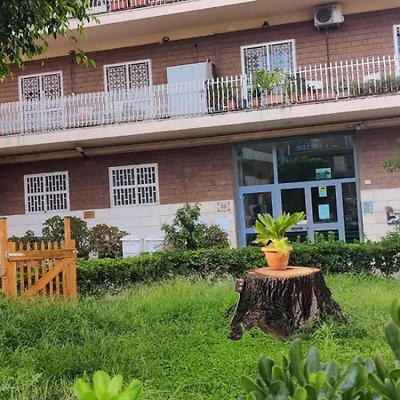 A Casa Nostra Апартаменты Неаполь